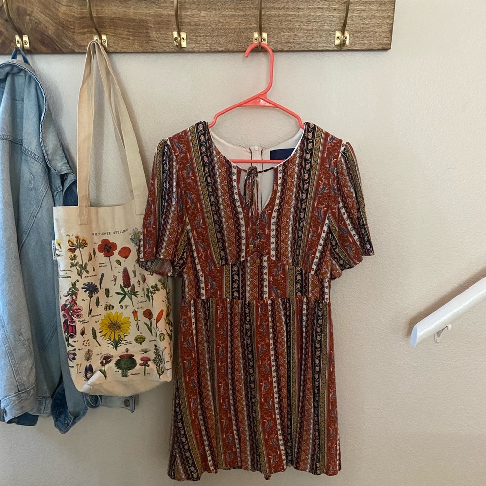 Short dress with multi colors